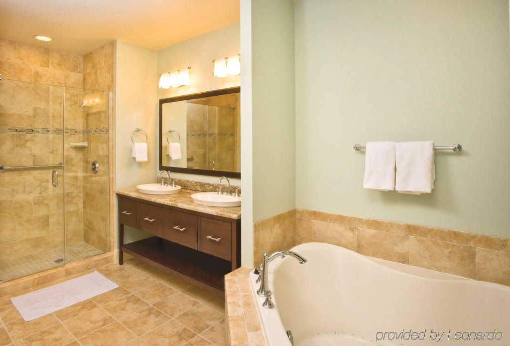 Wyndham National Harbor 2BR Apartment with Resort Access