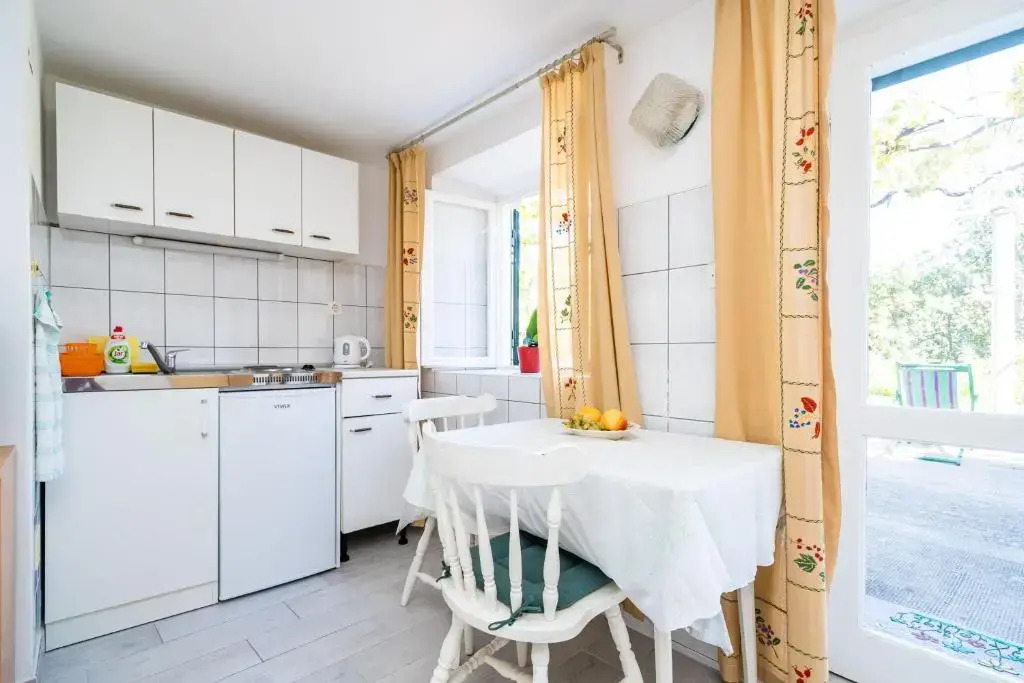Apartments Lidija