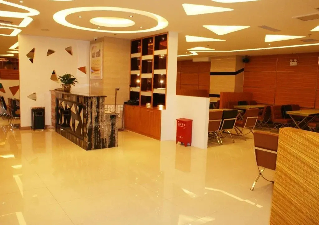 Urumqi City Langcheng Hotel