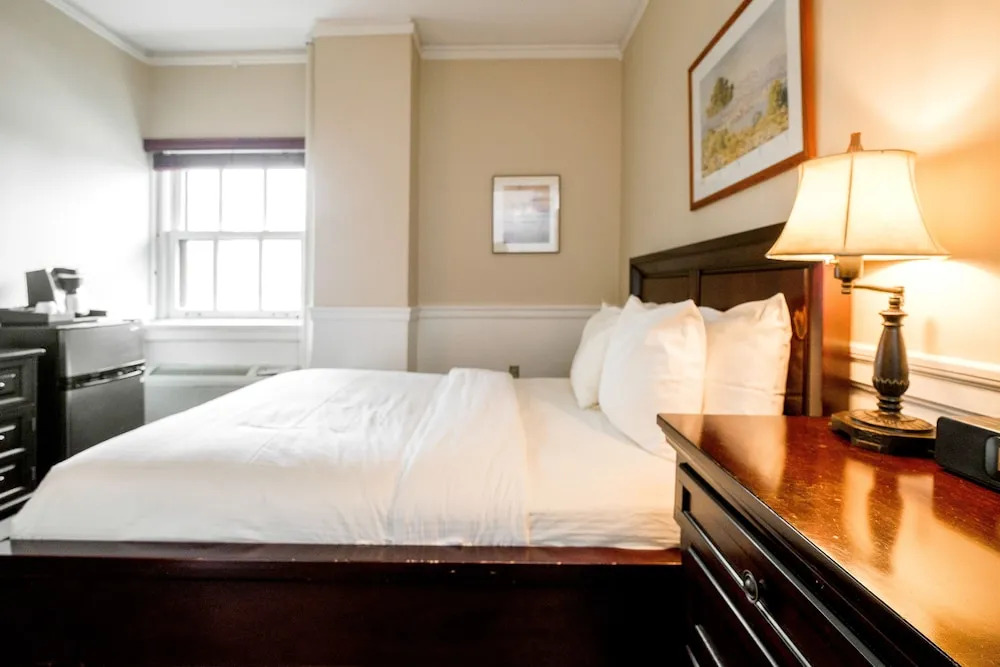 Hotel 340