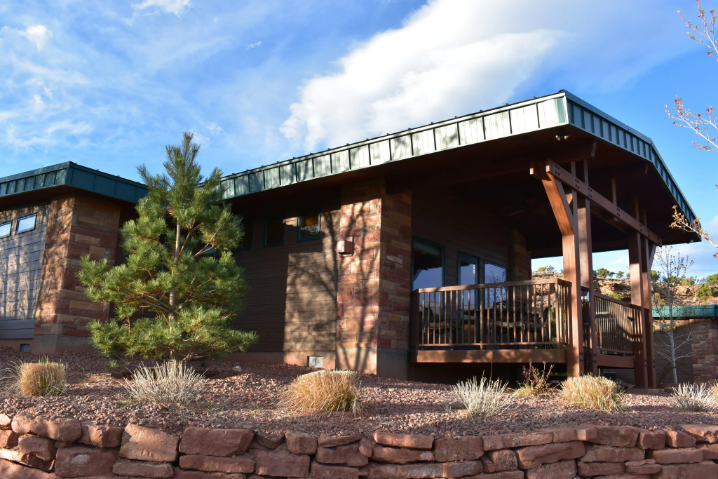 Cougar Ridge Resort