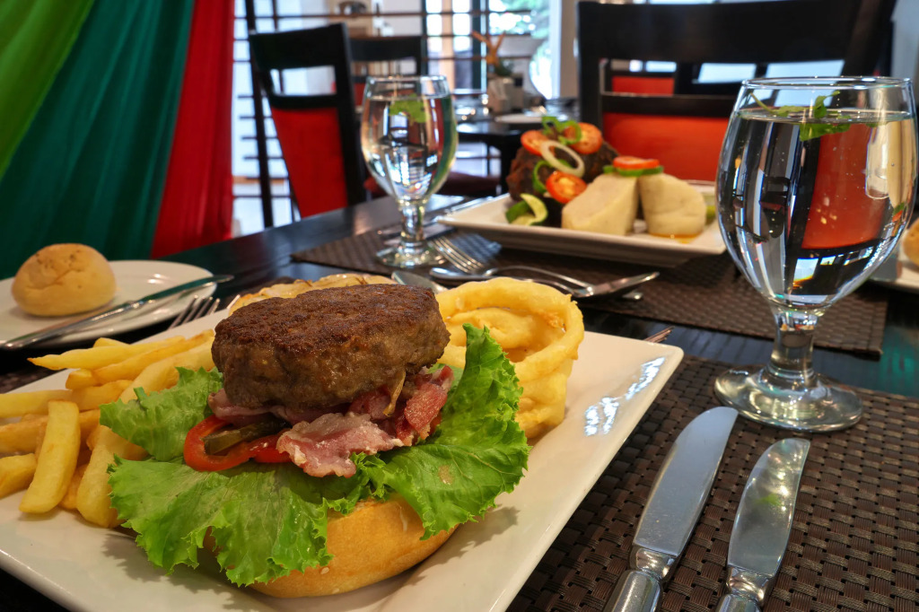 Fiesta Royale Hotel