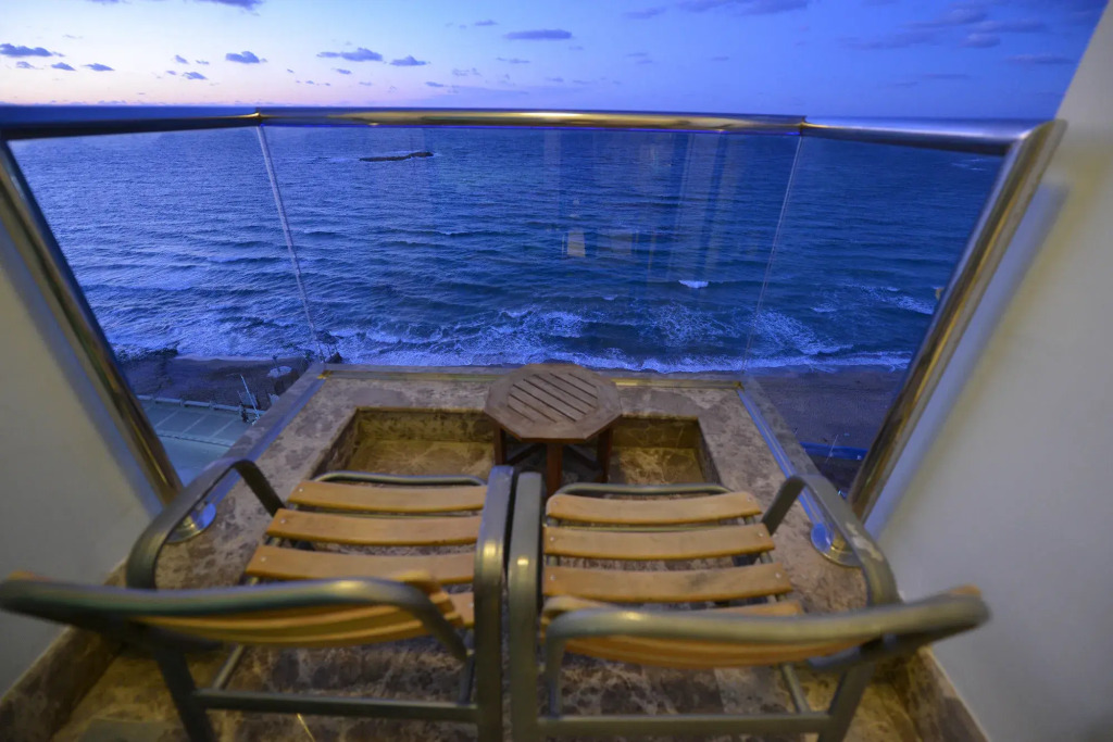Hilton Alexandria Corniche Hotel