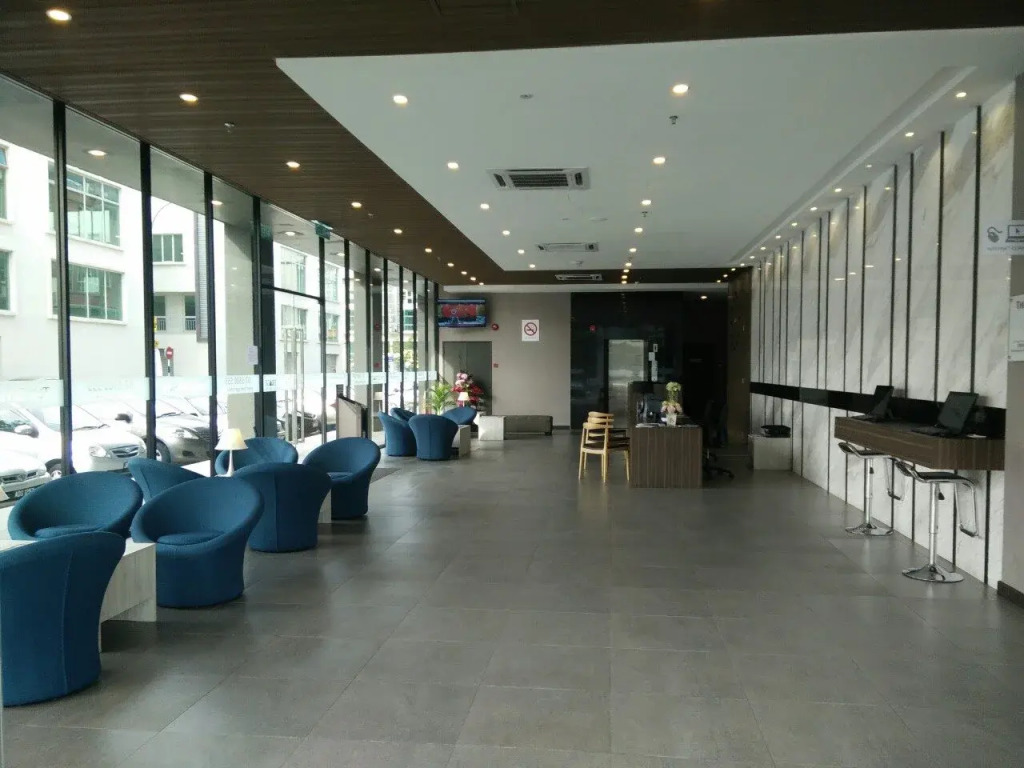 The Leverage Business hotel