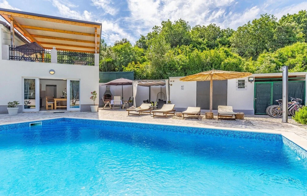 Awesome Home in Premantura With Outdoor Swimming Pool, Wifi and 3 Bedrooms