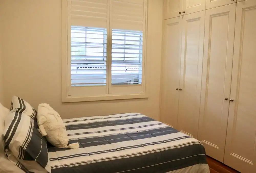 3 Bedroom Home Near Manly Beach