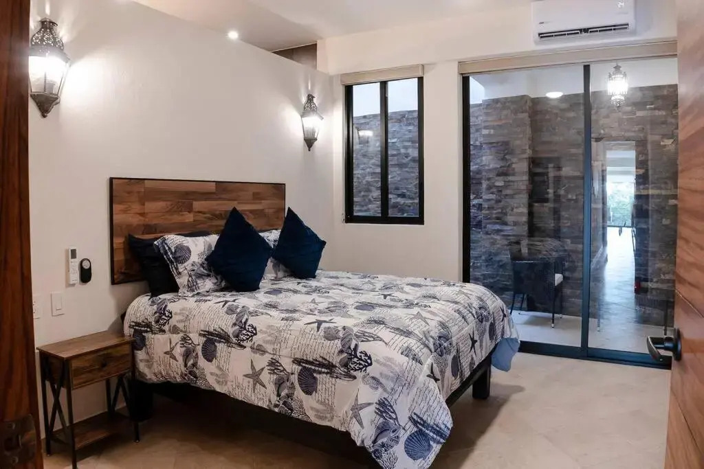 Condo SantoMar - Scenic views, 2Bed, 2Bath in Downtown, Pool, Gym, BBQ