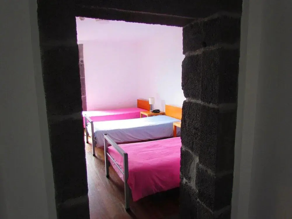 Azores Youth Hostels - Pico