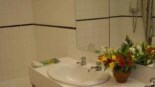 Auberge Du Val Hotel