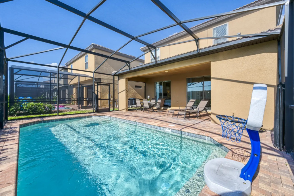 Stunning home with private pool and game room