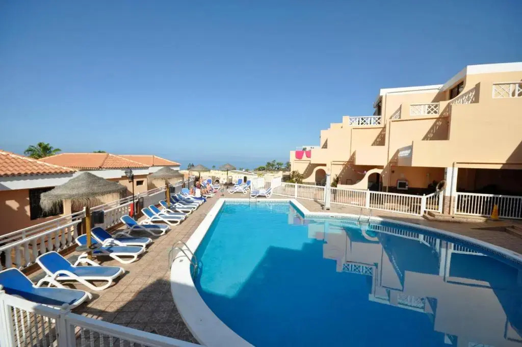 Paradise Court Las Americas Wifi Pool 25