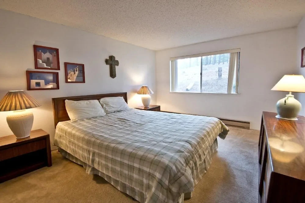 Angel Fire Commons #06 2 Bedrooms 2 Bathrooms Condo