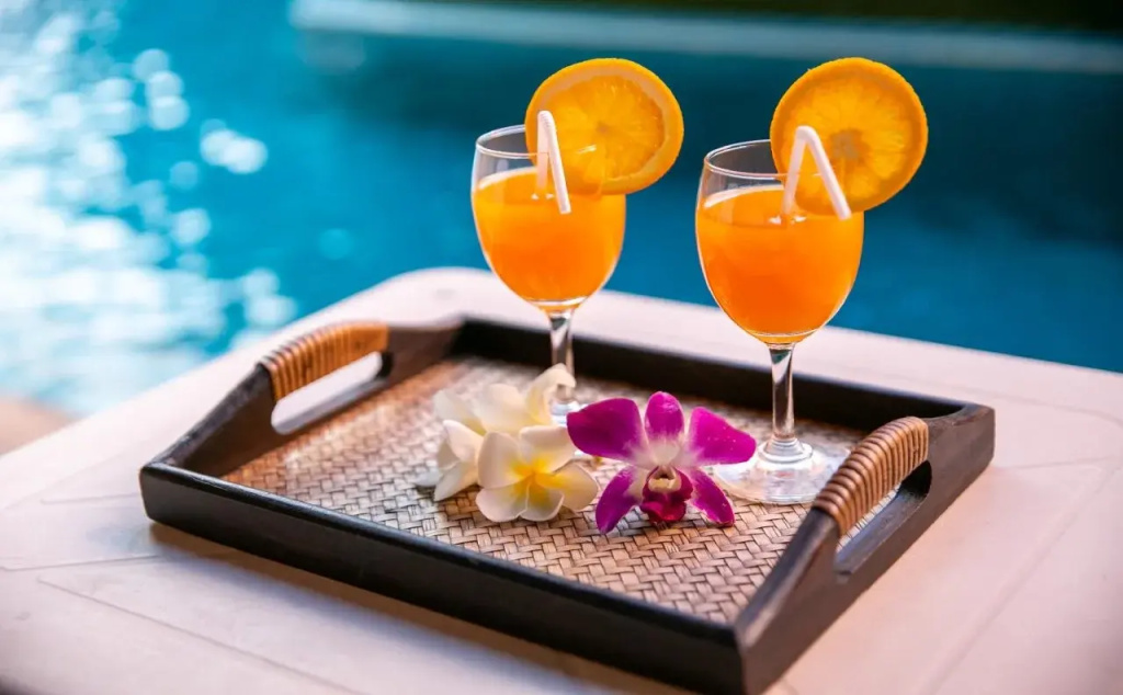 The Thames Pool Access Resort & Villa - SHA Extra Plus