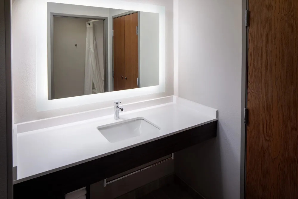 Holiday Inn Express & Suites Los Alamos Entrada Park by IHG