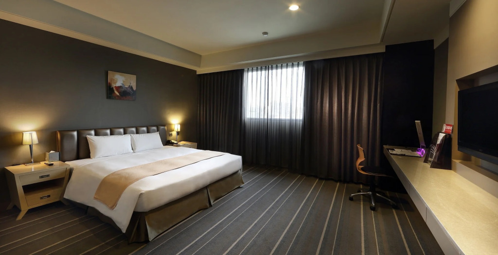Urban Hotel 33