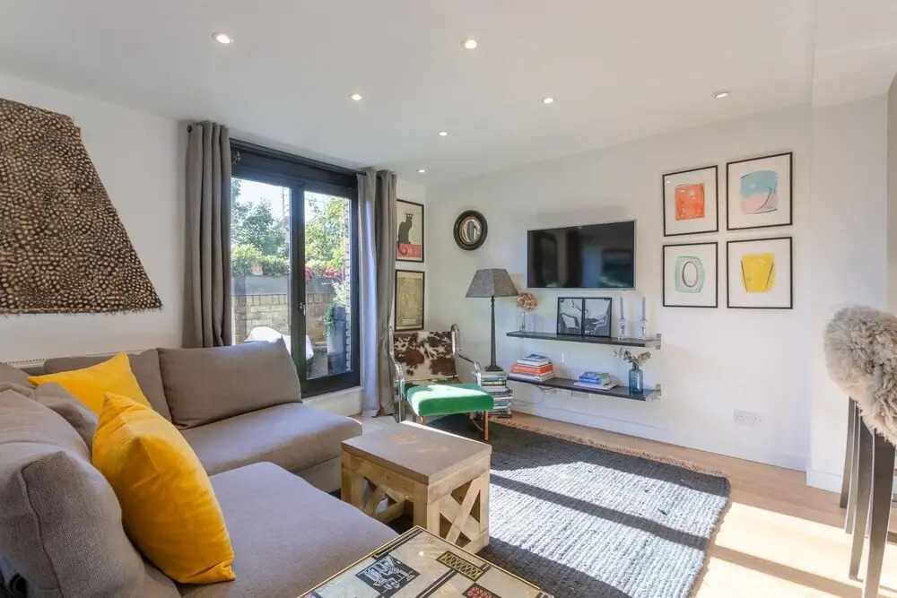 Modern 2 Bedroom Apartment Near Portobello Road