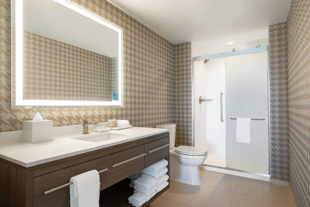 Home2 Suites By Hilton Woodland Hills Los Angeles