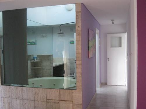 Reyna Violeta Bed & Breakfast