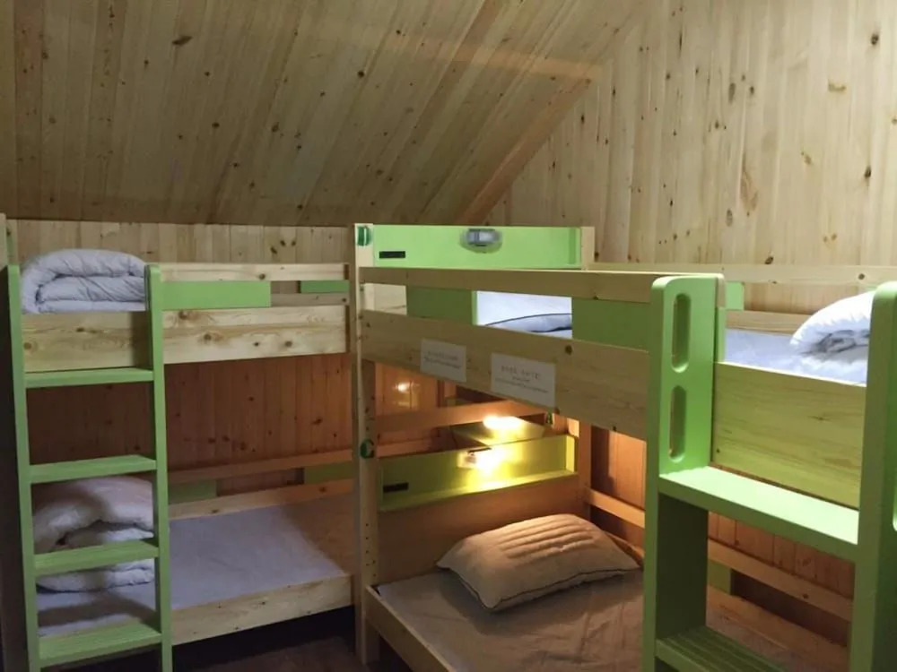 No.2 Courtyard Youth Hostel