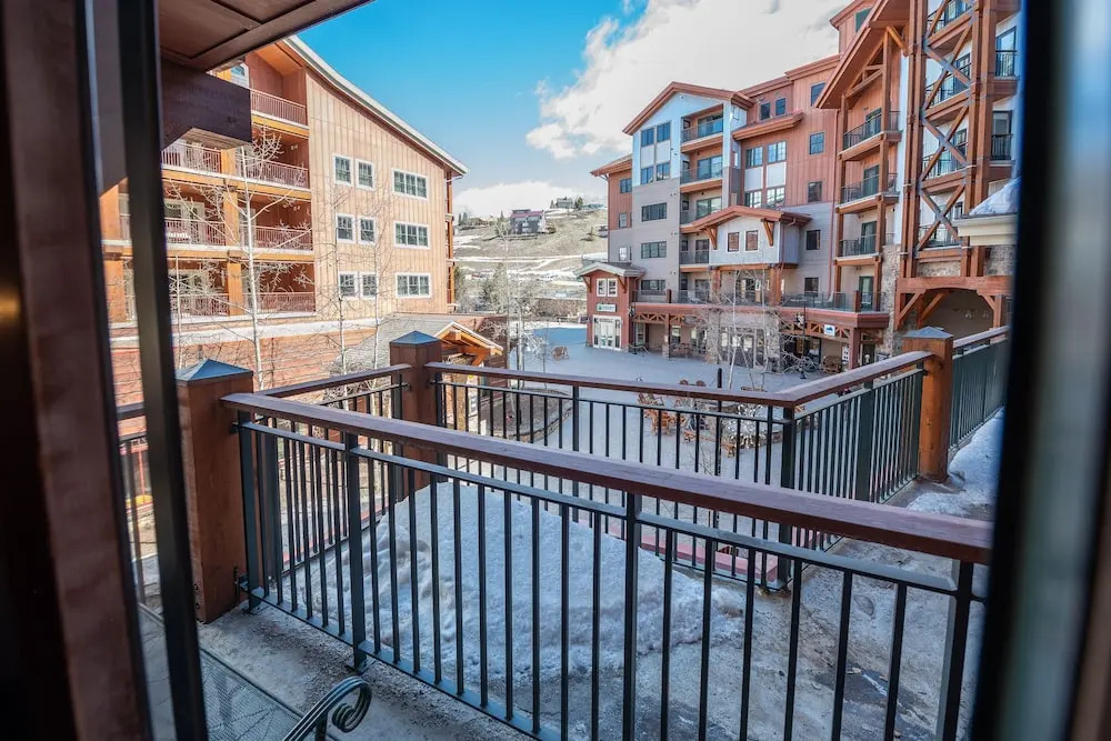 Studio Efficiency Unit With Balcony Over Mountaineer Square 1 Bedroom Condo - No Cleaning Fee! by RedAwning