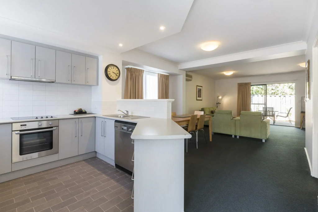 Leeuwin Apartments