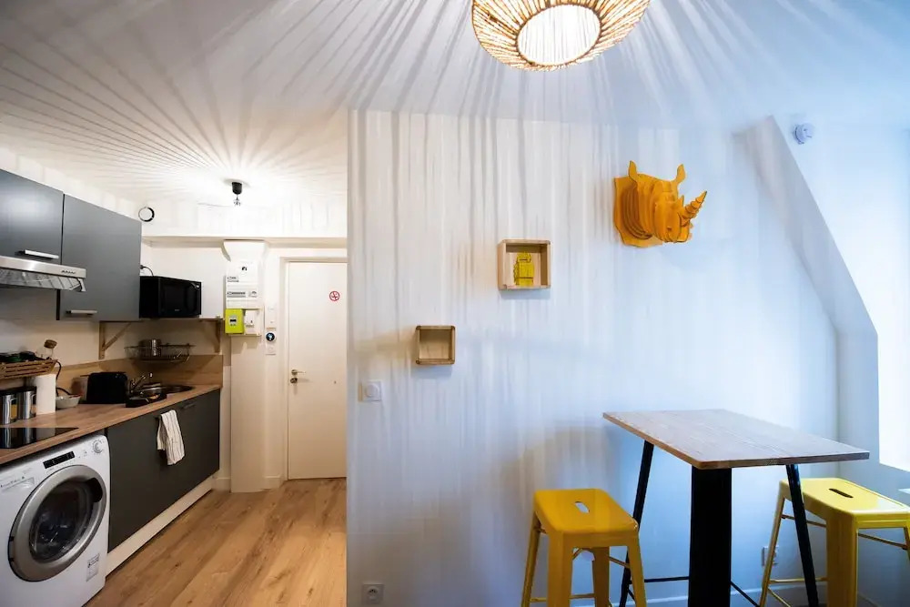 Studio Yellow 10 Min Vieux Lyon