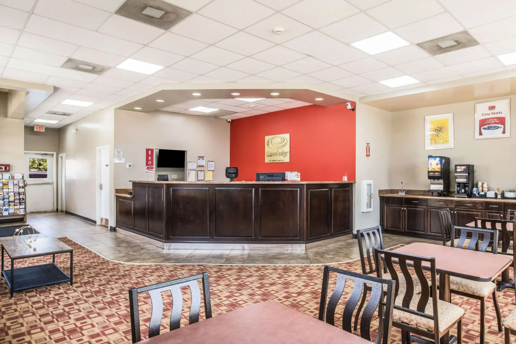 Econo Lodge Garden City - Savannah