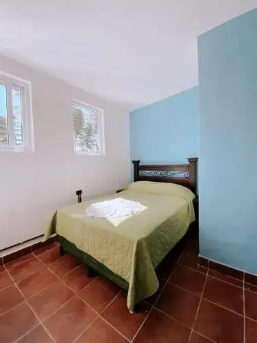 Dreamboat Hostel