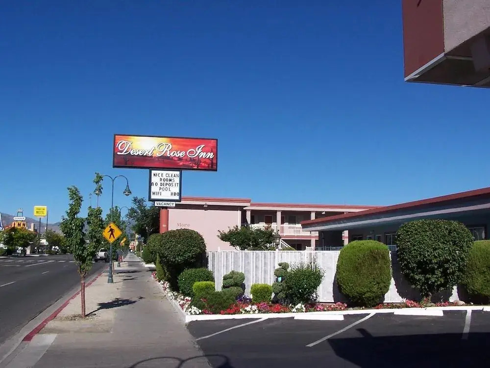 Desert Rose Inn