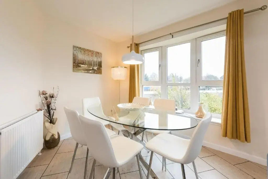 The Broch, 1st Floor, Luxurious City Centre Apartment