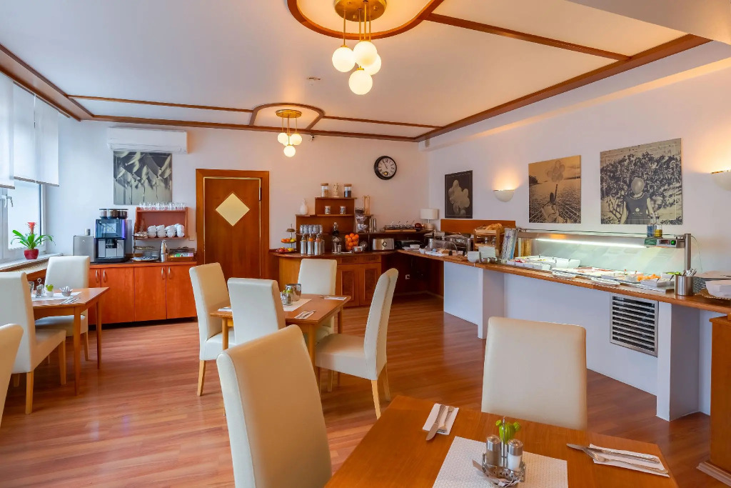 Hotel Astor