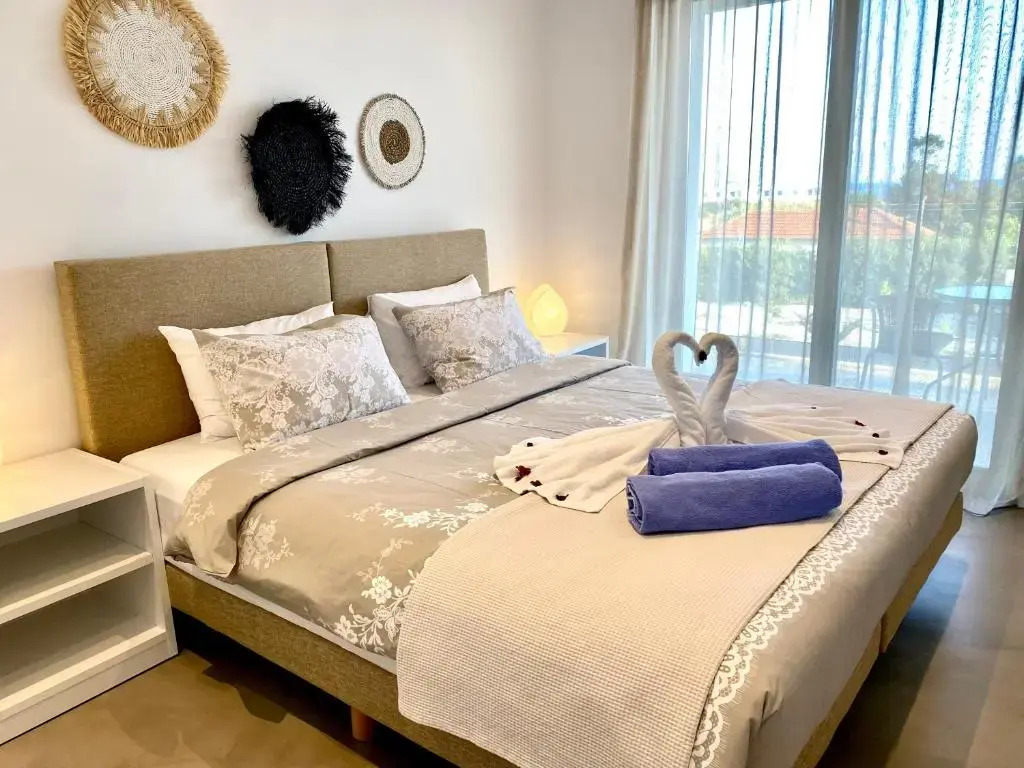 Gennadi Harmony Suites - 200m from the sea