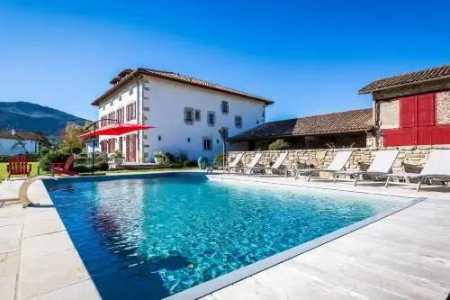 Keyweek Authentic - 6 Chambres-Piscine