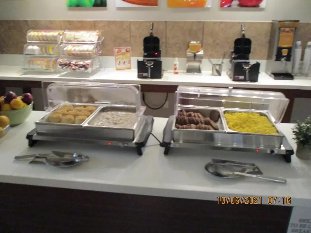 Quality Inn & Suites Kissimmee near Main Gate