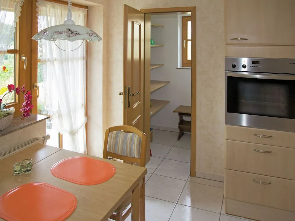 Cozy Apartment in Klosterreichenbach near Ski Area