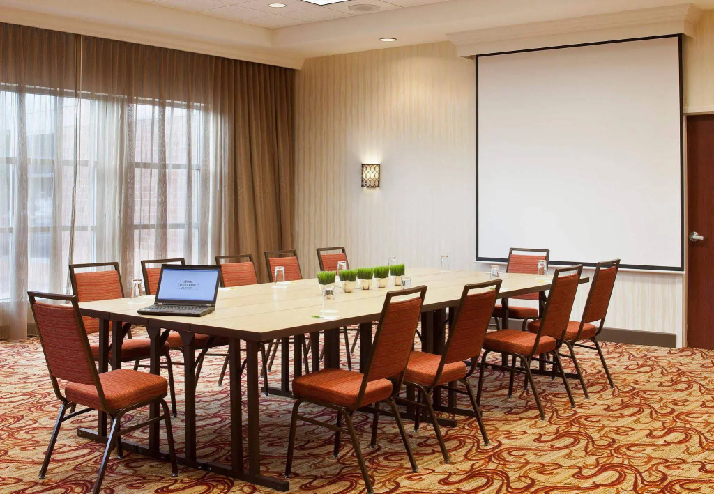 Courtyard by Marriott Pueblo