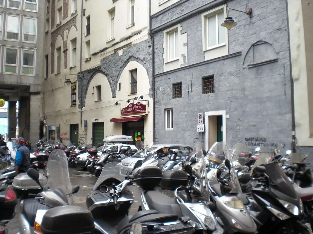 Cozy flat in historical centre of Genova