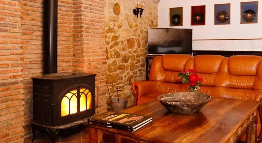Casa Rural Miquelet - Turistrat