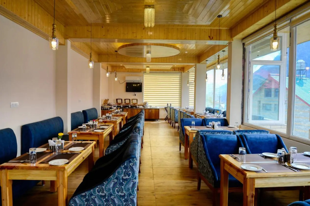Clarks Inn Suites, Manali