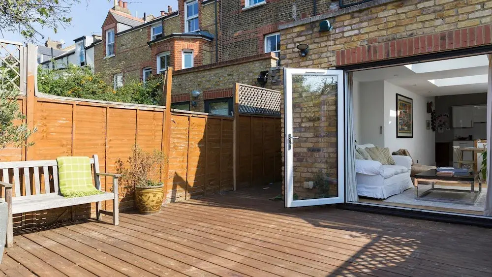 Beautiful 2BR flat right by Clapham Common