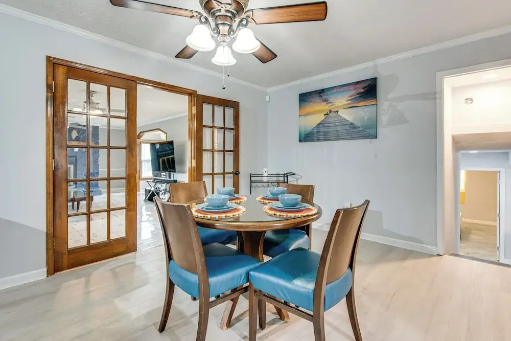 6 Mi to Airport: Riverdale Home w/ Private Pool!