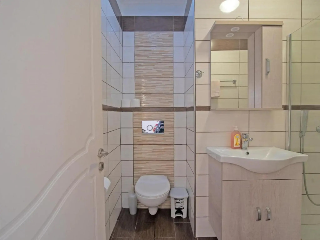 Appealing apartment in Mpenitses with pool