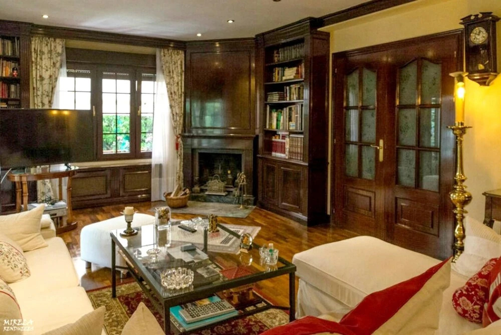 House With 3 Bedrooms in Gijón, With Pool Access, Enclosed Garden and