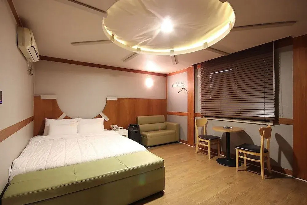 Za Motel