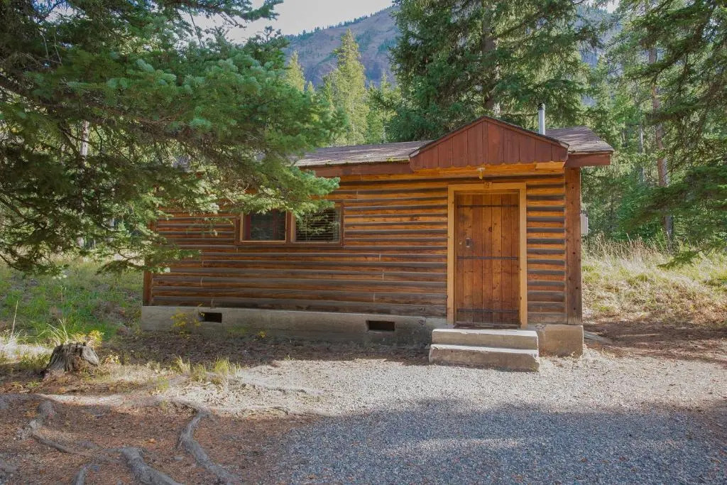 Silver Gate Lodging
