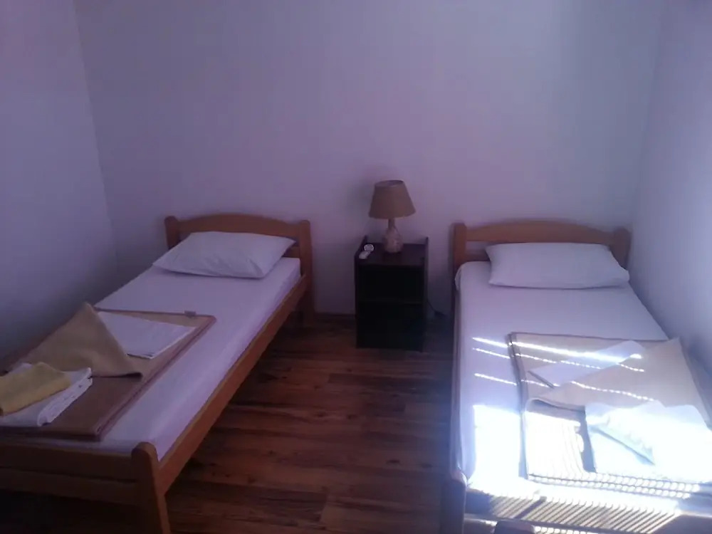 Guesthouse ROBI