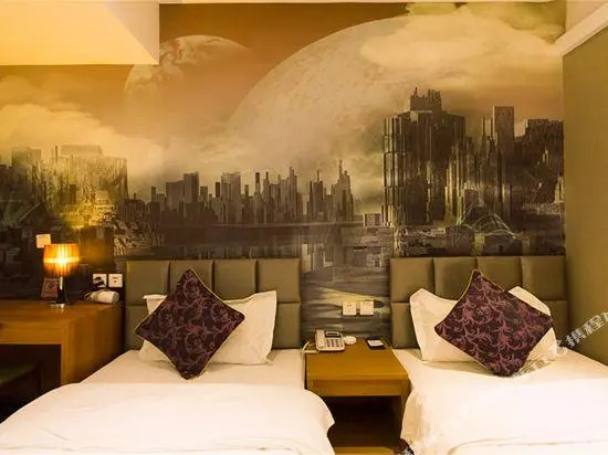 Fangyuan Boutique Hotel (Zhengzhou Zhengbian Road Confucian Temple Metro Station)