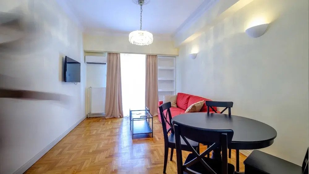 Olala Athens Center 2BR Apartment w/ balcony