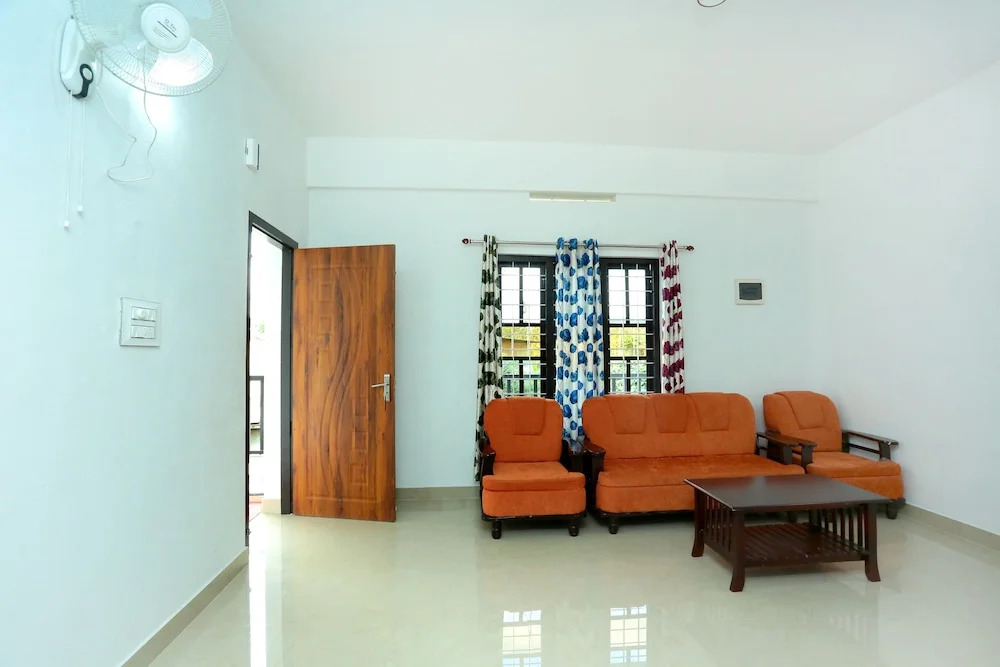 OYO 16963 Home Mesmerizing View 2BHK Vythiri
