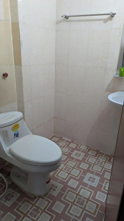 Empire House, Phnom Penh